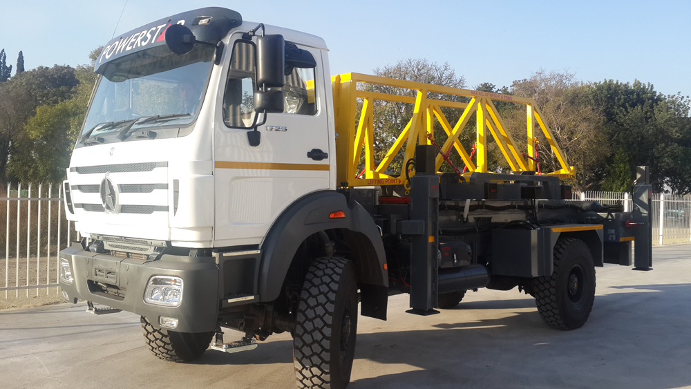 
								VX 1729 4×4 Chassis and Cab full									